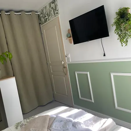 Indépendant Sdb Privée Pensión 3*