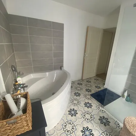 Indépendant Sdb Privée Maison d'hôtes Cormes
